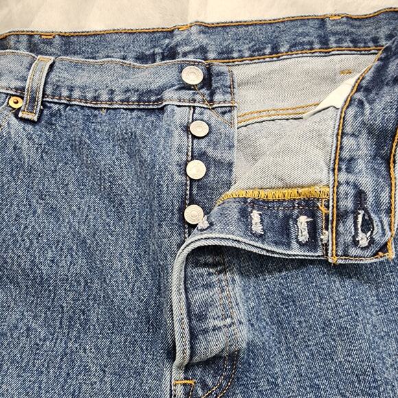 Vintage Levi's 501 XX Button Fly Denim Jeans Size W42 L32 Blue Straight Cotton - Picture 5 of 13